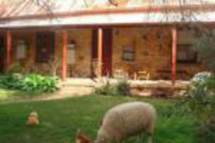 Mount Barker Summit SA Accommodation Gold Coast