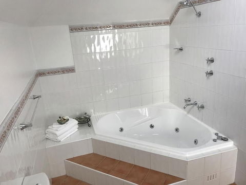 Valley Of The Waters B&B - Accommodation Gold Coast 5