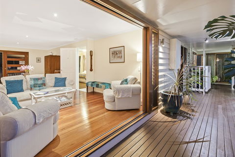 Eden Lodge - Gold Coast 4U 2