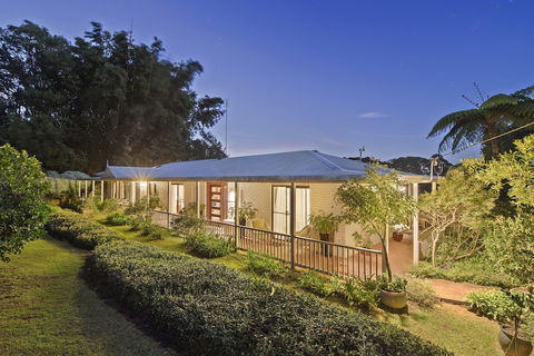Eden Lodge - Gold Coast 4U 0