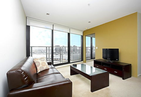 Astra Apartments - Docklands - Accommodation Gold Coast 6
