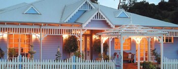 Lanterns Retreat - Accommodation Gold Coast 0