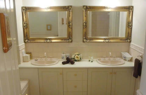 Lanterns Retreat - Accommodation Gold Coast 4