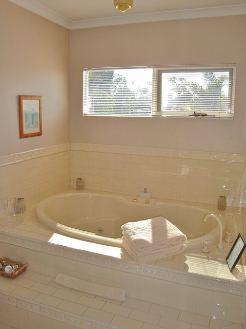 Lanterns Retreat - Accommodation Gold Coast 6