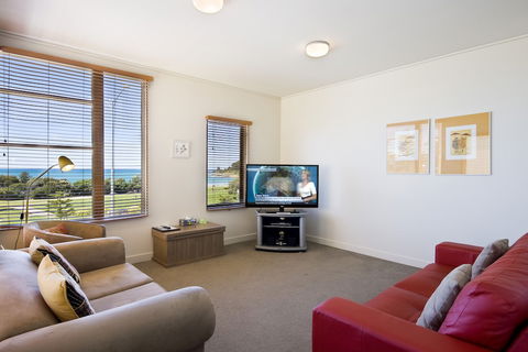 Lornebeach Apartments - Accommodation Gold Coast 6
