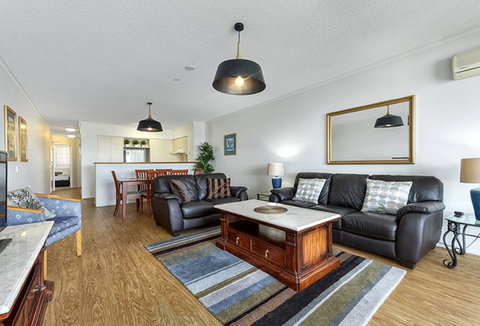 Goldsborough Place Apartments - Accommodation Gold Coast 6