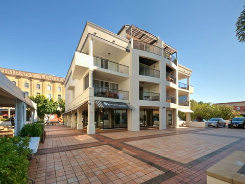 Goldsborough Place Apartments - Accommodation Gold Coast 0