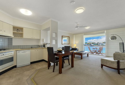 Goldsborough Place Apartments - Accommodation Gold Coast 5