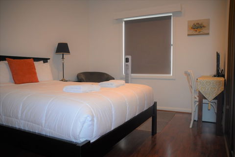 North Ryde Guest House - Gold Coast 4U 6