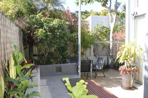 A Beautiful Flat - Accommodation Gold Coast 1