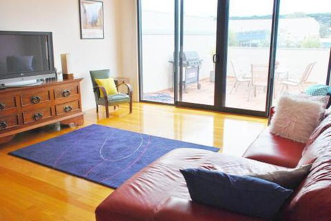 POSITION PERFECT CENTRAL INVERLOCH - Accommodation Gold Coast 6