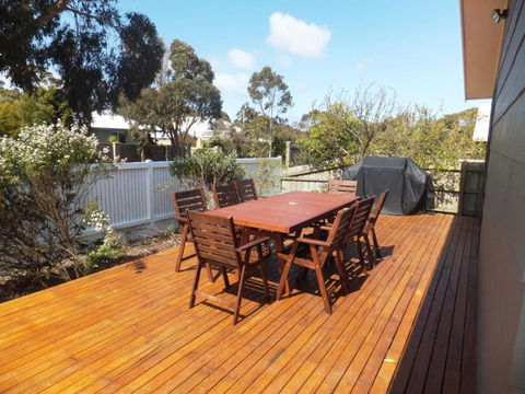 TERRIFIC On TAMARA CRESCENT - Accommodation Gold Coast 4