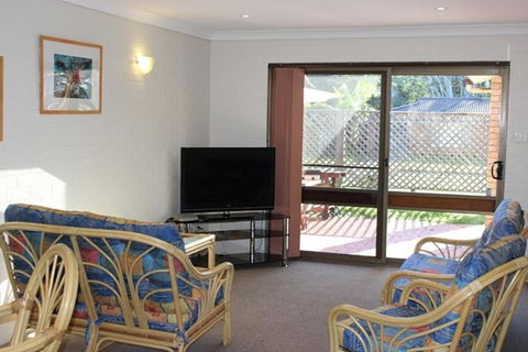 LIFES A BEACH 1 - Accommodation Gold Coast 2