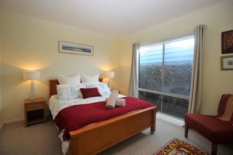 POINT BREAK WEEKLY ONLY - Accommodation Gold Coast 3