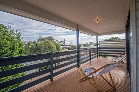 Woolamai Family Retreat - Accommodation Gold Coast 3