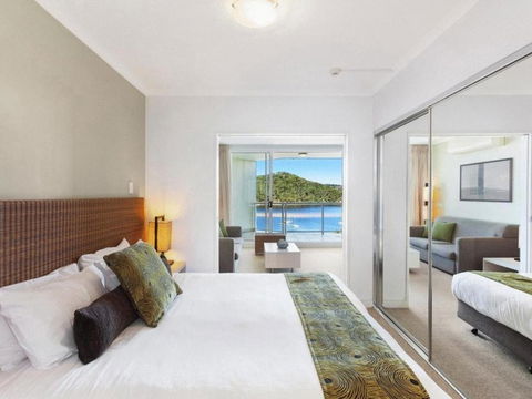 Ocean Panorama 1 Bedroom Oceanview Apt - Accommodation Gold Coast 2