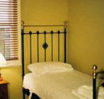 Eyre House - Gold Coast 4U