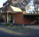 Glenfield Cottage - Gold Coast 4U