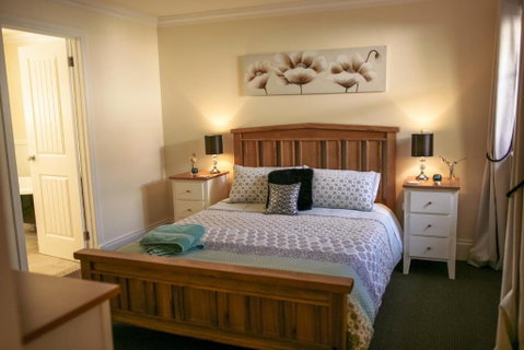 Quiet Escapes Cottages - Accommodation Gold Coast 3