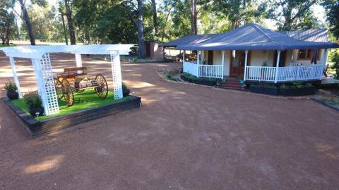 Quiet Escapes Cottages - Accommodation Gold Coast 5