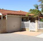 Geraldton Luxury Retreat 2 with free Netflix - Accommodation Gold Coast