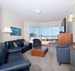 Messines Street Breakwater Apartment 104 - Accommodation Gold Coast
