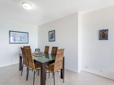 Soldiers Point Road Harbourside Unit 02 07 - Accommodation Gold Coast 3