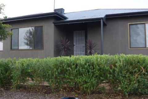 Lincoln Breeze - Accommodation Gold Coast 0