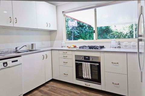 Shasta Place - Accommodation Gold Coast 6