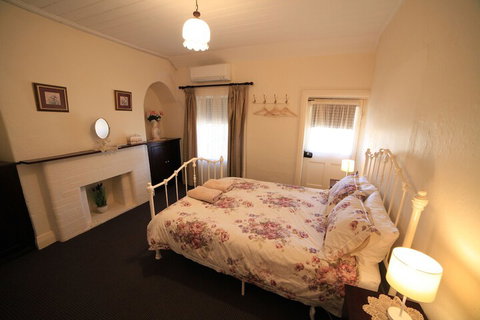 Miss Mabel Cottage - Adults Only - 1 Gold Coast 7