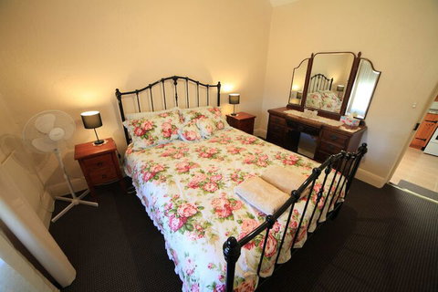 Miss Mabel Cottage - Adults Only - 1 Gold Coast 1