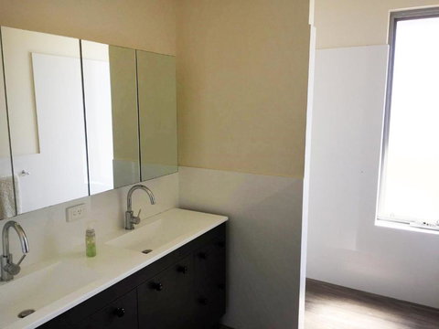 Blue Sky Apartment - 1 Gold Coast 4