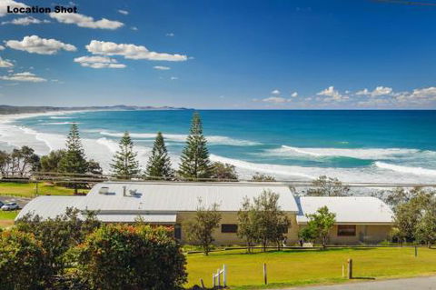 Bonny Beach House Holiday Accommodation With Pool - Accommodation Gold Coast 4