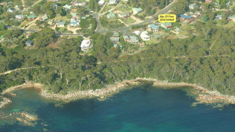 BAY Of FIRES SEACHANGE Ocean Frontage - Accommodation Gold Coast 4