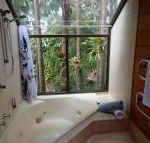 Lake Russell Retreat - Gold Coast 4U
