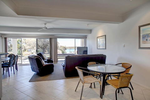 Bay Bliss In Coffin Bay - Gold Coast 4U 4