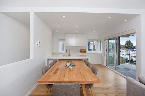 Robertson 6 - Accommodation Gold Coast 4