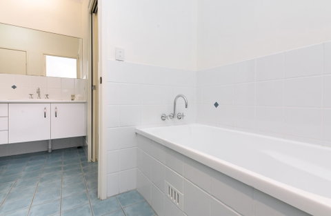 Six River - Accommodation Gold Coast 5