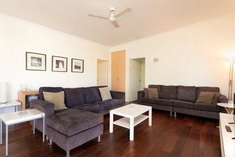 Six River - Accommodation Gold Coast 6