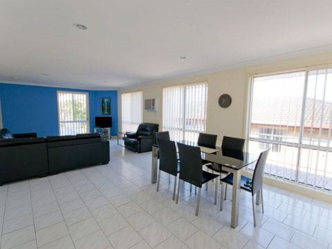 1/6 Convent Lane - Accommodation Gold Coast 3