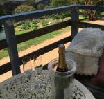 Springmead Rustic Cabin - Gold Coast 4U