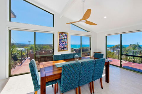 Panorama Beach House - Accommodation Gold Coast 2