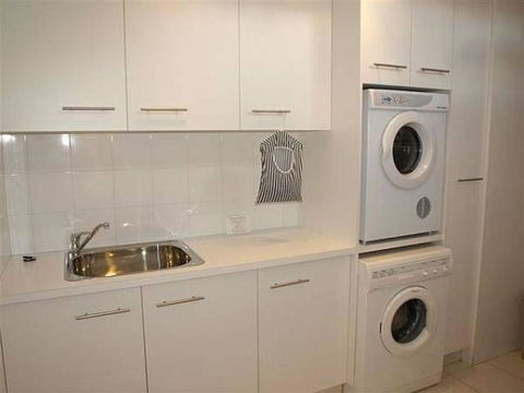 5 On COAST - Accommodation Gold Coast 6