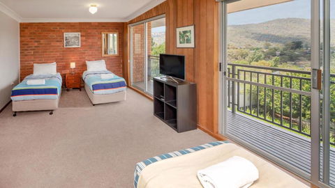 Ollieâ€™s Place - Accommodation Gold Coast 6