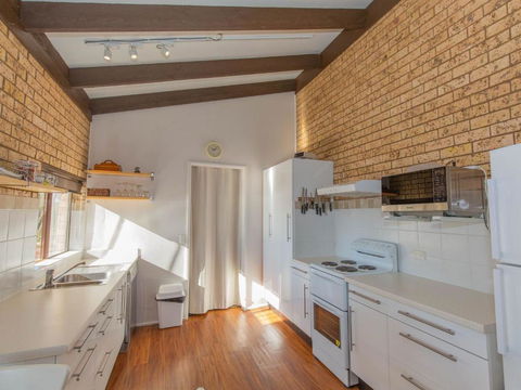 Clearview 2 / 8 Bogong Street - Accommodation Gold Coast 5