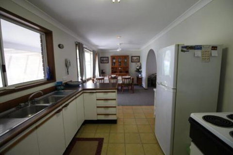 Gerrys Waterfront - Accommodation Gold Coast 4