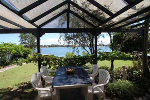 Gerrys Waterfront - Accommodation Gold Coast 5