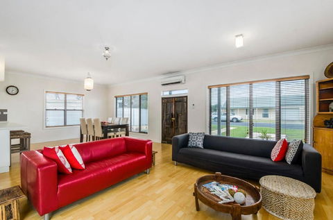 Zaahira House - Accommodation Gold Coast 4