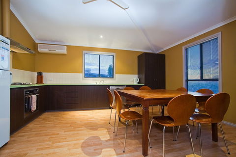 9 Skipjack Circle - Accommodation Gold Coast 5