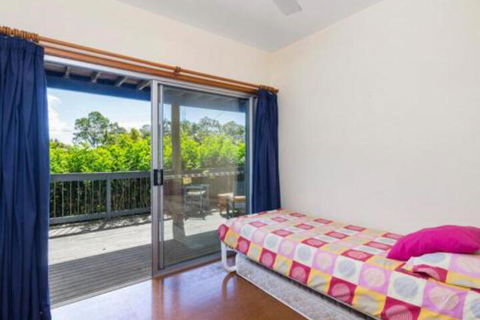 Blue Poles (Pets Allowed) - Accommodation Gold Coast 5